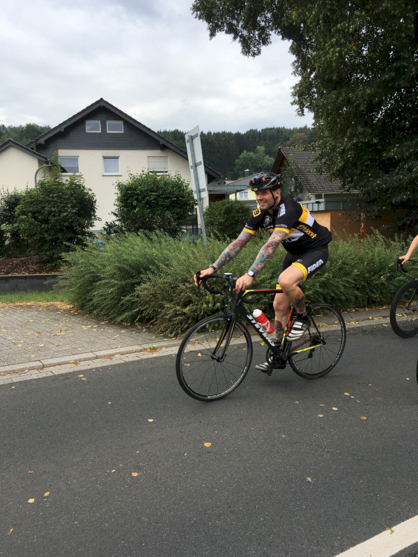 Zielankunft der Einzelzeitfahrstrecke in Selters