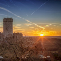 Burg Pyrmont beim Sonnenaufgang