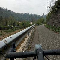 Kurz vor Lahnstein mit Blick auf die Burg Lahneck