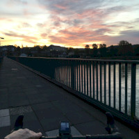 Sonnenaufgang in Koblenz an der Staustufe