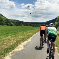 Paraglider in der Nähe von Bremm