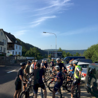 Treffpunkt war die Gülser Brücke